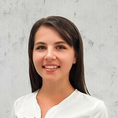 Гольман Яна Сергеевна, стоматолог-терапевт