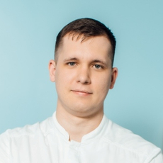 Большедворов Роман Андреевич, стоматолог-терапевт