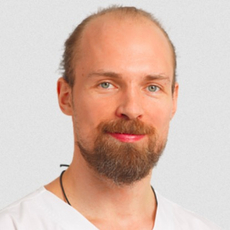 Денисов Михаил Михайлович, стоматолог-терапевт