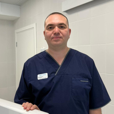 Калимуллин Амир Фаритович, стоматолог-хирург