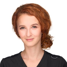 Капитанова Юлия Дмитриевна, пластический хирург