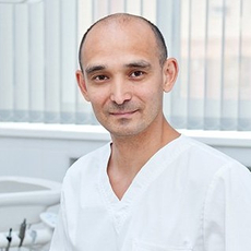 Рассулин Рустам Аюпович, стоматолог-ортопед