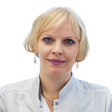 Мумбер Евгения Владиславовна, дерматолог