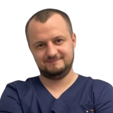 Грек Игорь Сергеевич, стоматолог-хирург
