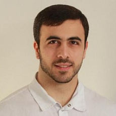 Расулов Роял Мушфиг Оглы, стоматолог-хирург