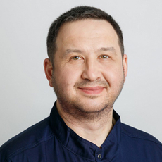 Кронидов Андриян Леонидович, массажист