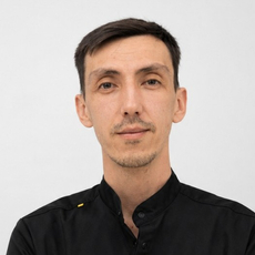 Ускинов Хамдам Алимжонович, стоматолог-терапевт