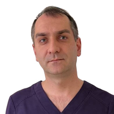 Амбарцумов Карен Эдуардович, хирург