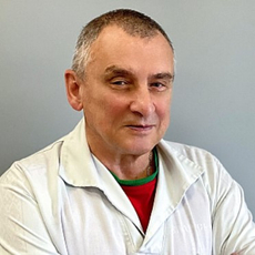 Такуев Евгений Константинович, хирург