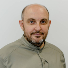 Николаев Павел Николаевич, стоматолог-хирург