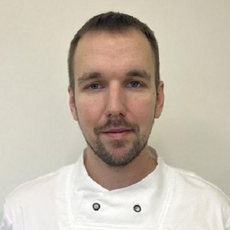 Хазов Владимир Васильевич, стоматолог-хирург