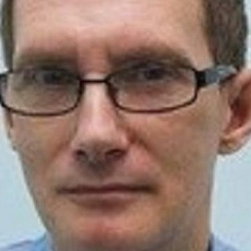 Патраков Олег Станиславович, стоматолог-терапевт