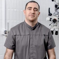 Нагулян Рафаель Эдуардович, стоматолог-ортопед