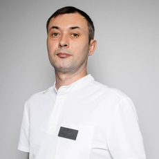 Шишкин Максим Константинович, стоматолог-терапевт