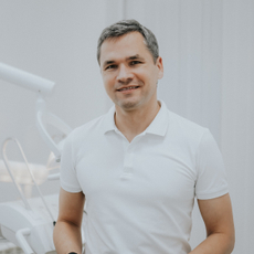 Прохватилов Олег Геннадиевич, стоматолог-ортопед