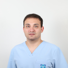 Саркисян Эдуард Александрович, стоматолог-хирург
