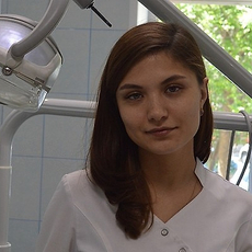 Юнусова Ляйсан Рамилевна, стоматолог-терапевт