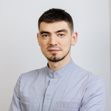 Куряев Ислам Ильясович, стоматолог-ортопед