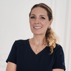 Черкесова Наталья Николаевна, стоматолог-терапевт