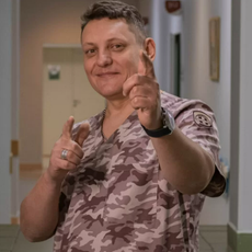 Хотян Андрей Ростиславович, пластический хирург