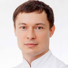 Фесенко Роман Александрович, стоматолог-хирург