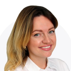 Шумкова Ксения Михайловна, стоматолог-терапевт