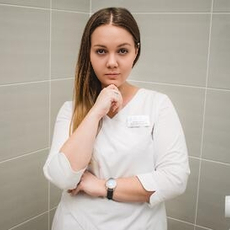 Ахметжанова Анна Валерьевна, стоматолог-терапевт