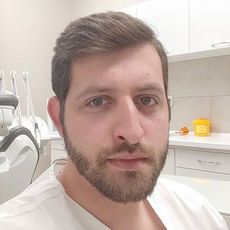 Акопян Джон Артурович, ортодонт