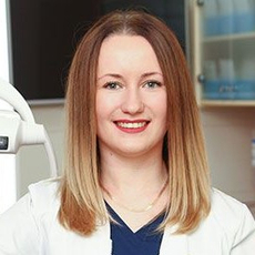 Демянчук Анна Борисовна, имплантолог