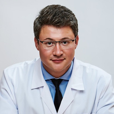 Фоменков Илья Сергеевич, стоматолог-хирург