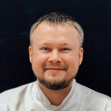 Голоухов Дмитрий Александрович, стоматолог-ортопед