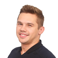 Казимиров Ричард Олегович, стоматолог-терапевт