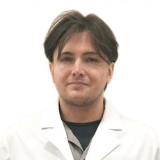 Гусаров Александр Дмитриевич, массажист