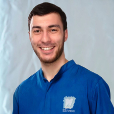 Агаджанян Давит Саакович, стоматолог-хирург