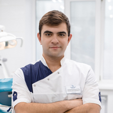 Ачкасов Сергей Вадимович, стоматолог-терапевт