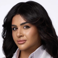 Погосян Элина Тиграновна, стоматолог-хирург