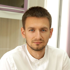 Закурдаев Роман Юрьевич, стоматолог-хирург