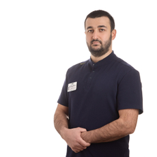 Кумахов Ислам Владимирович, стоматолог-хирург