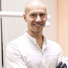 Коротчик Юрий Олегович, стоматолог-ортопед