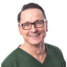 Комов Иван Андреевич, стоматолог-терапевт