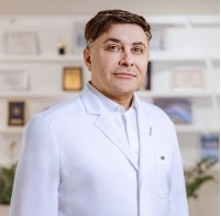 Бытдаев Заур Махарович, пластический хирург