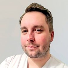 Подлубняк Иван Игоревич, стоматолог-хирург