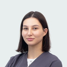 Тотаева Валерия Олеговна, имплантолог