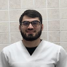 Гаджиев Ахмед Магомедович, стоматолог-терапевт