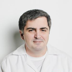 Мангасаров Аркадий Георгиевич, стоматолог-ортопед