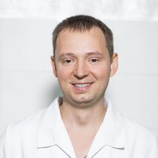 Павлов Евгений Валериевич, стоматолог-терапевт
