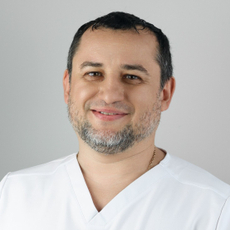 Волков Владимир Александрович, стоматолог-хирург