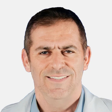 Аравот Дан, кардиохирург