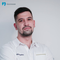 Хамутцких Ян Игоревич, стоматолог-хирург