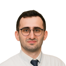 Абышов Камран Аразович, офтальмолог